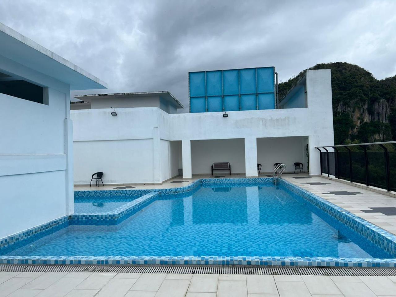 Samsara Studio Apartment At Kompleks Mutiara Gm Гуа-Мусанг Екстер'єр фото