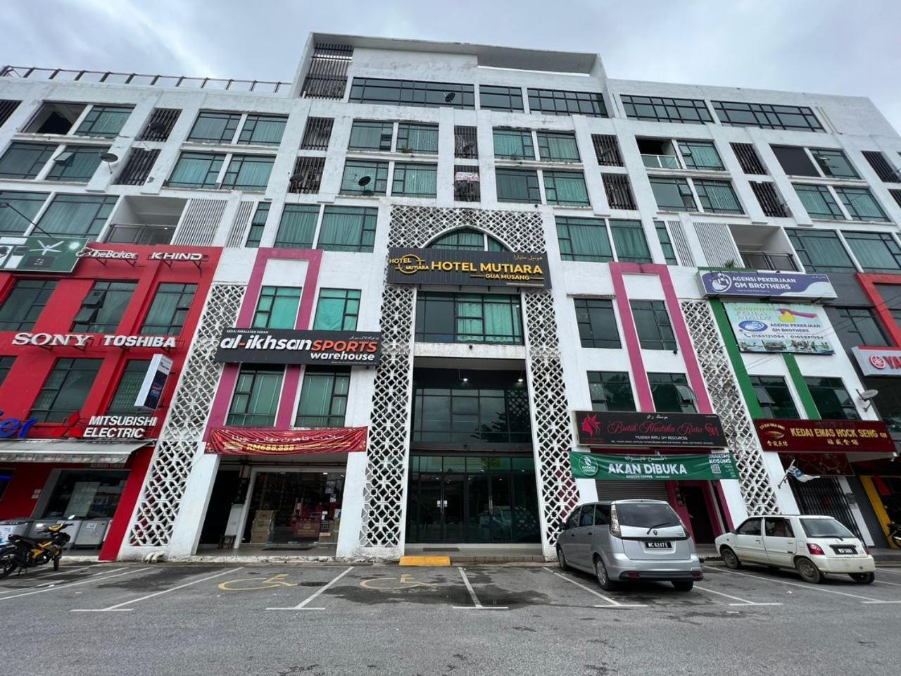 Samsara Studio Apartment At Kompleks Mutiara Gm Гуа-Мусанг Екстер'єр фото
